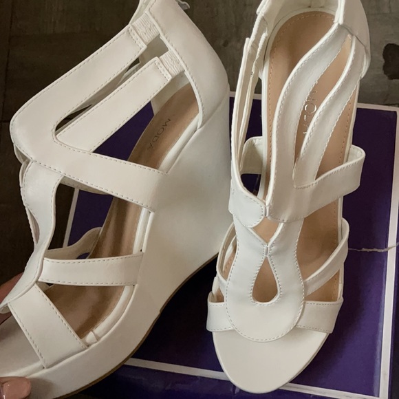 New- Top Moda platform - Picture 2 of 4